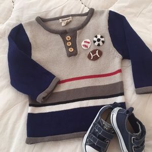 Huggalugs sports sweater